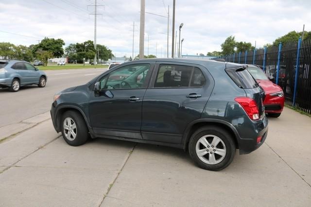 Chevrolet Trax FWD 4dr LS 2021
