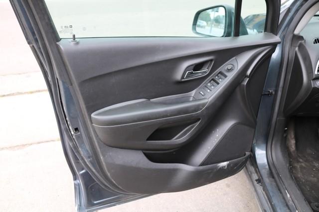 Chevrolet Trax FWD 4dr LS 2021