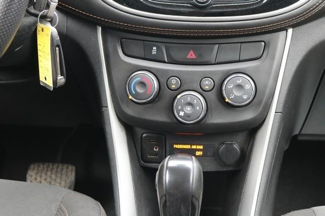 Chevrolet Trax FWD 4dr LS 2021