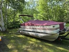 2001 Bennington SF18 