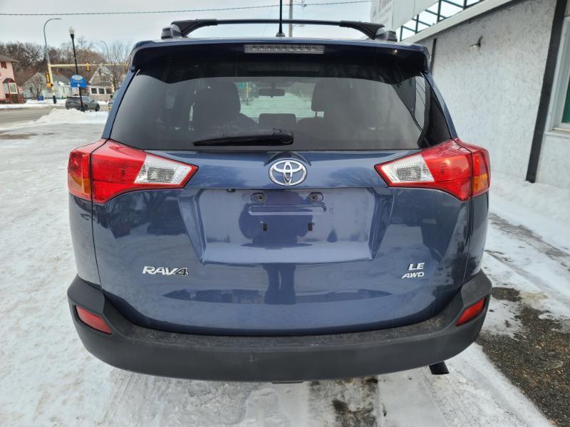 Toyota RAV4 LE AWD 2014
