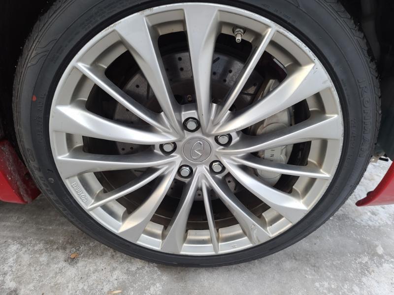 Infiniti G37XS  2012