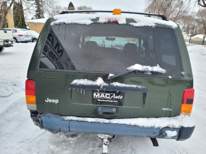 Jeep Cherokee Sport 4-Door 4WD 1998