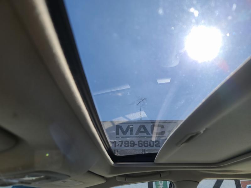 Toyota Camry XLE 2005