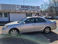 2005 Toyota Camry 
