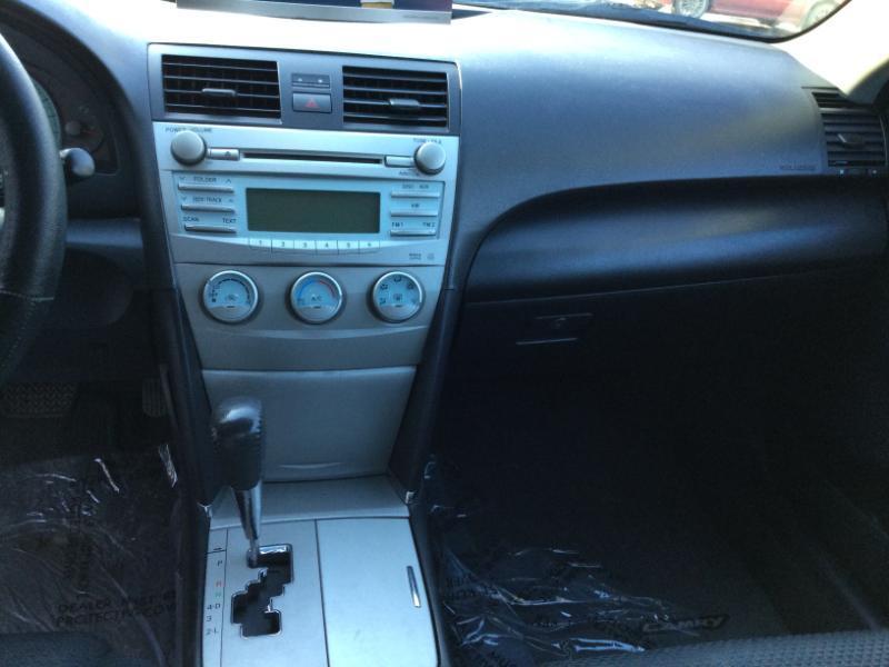 Toyota Camry LE 2007