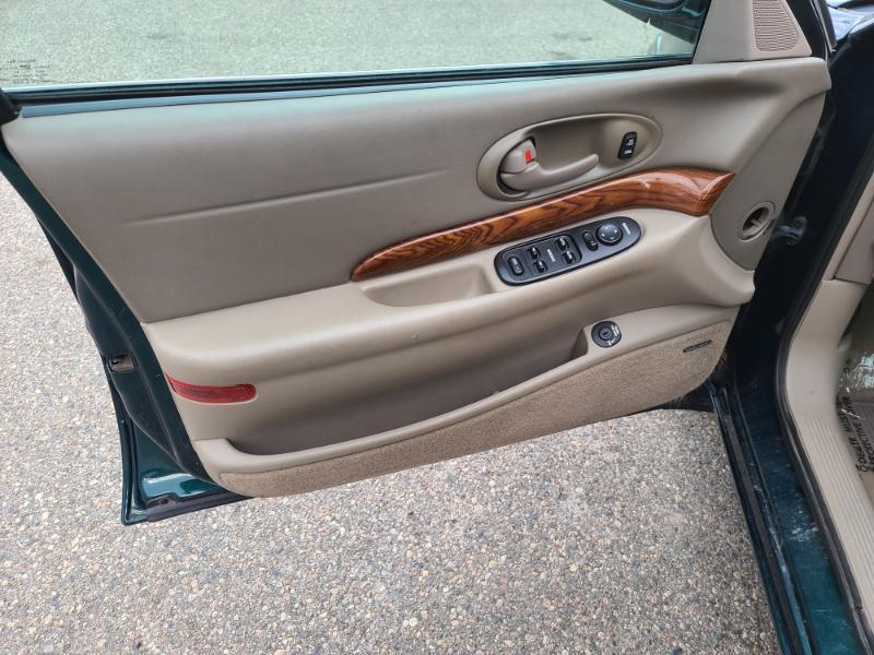 Buick LeSabre Custom 2000