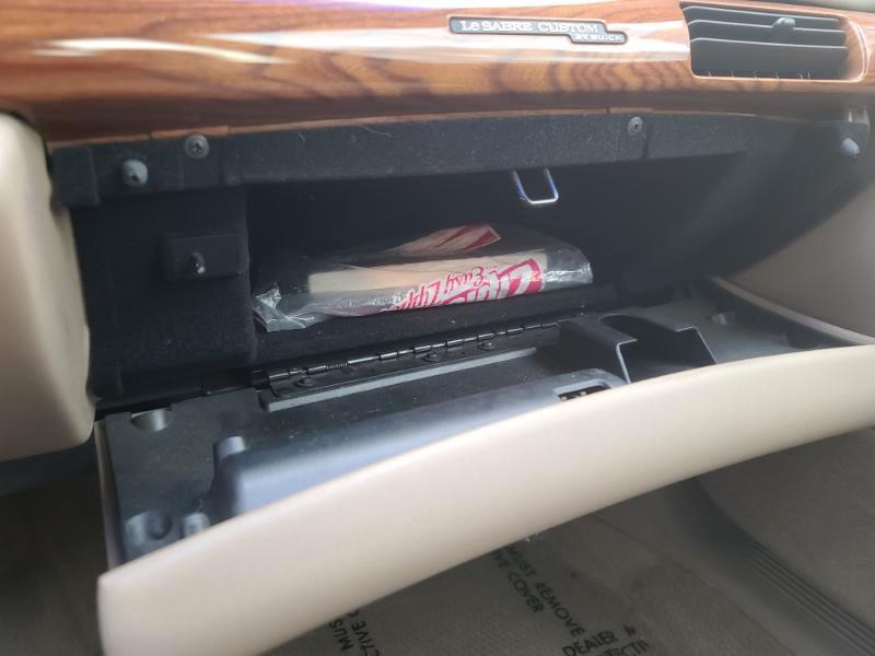 Buick LeSabre Custom 2000