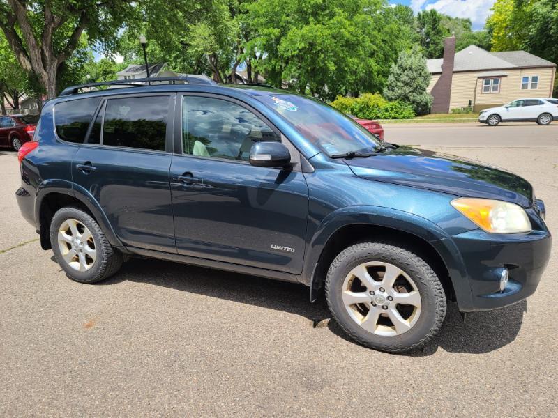 Toyota RAV4 Limited V6 4WD 2009