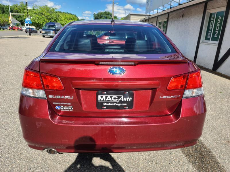 Subaru Legacy 2.5i Limited 2011