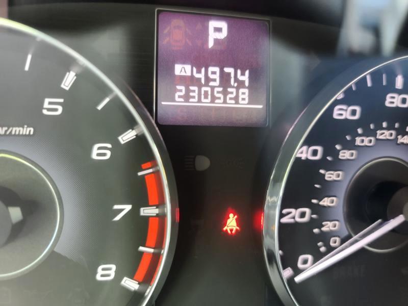Subaru Legacy 2.5i Limited 2011