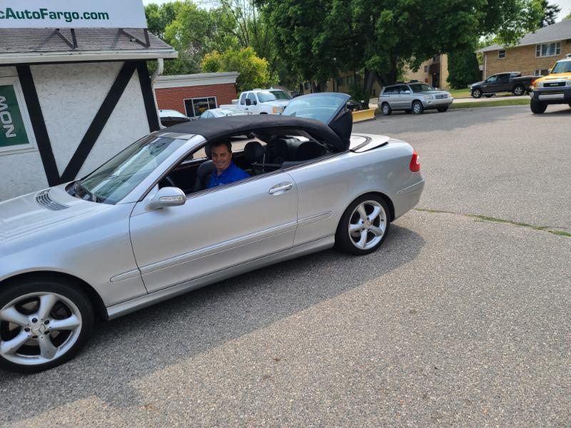 Mercedes-Benz CLK-Class CLK320 Cabriolet 2005