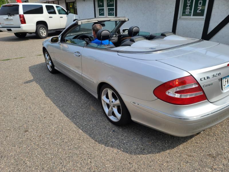 Mercedes-Benz CLK-Class CLK320 Cabriolet 2005