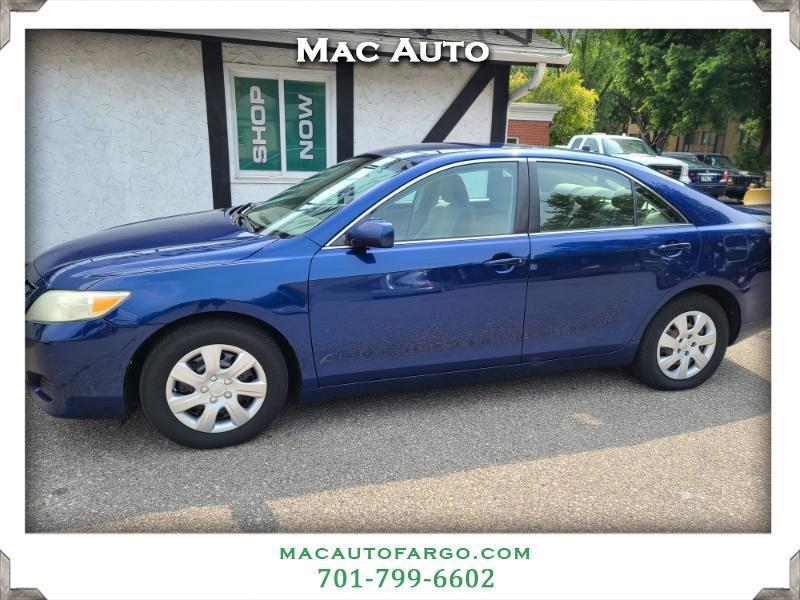 Toyota Camry LE 2010