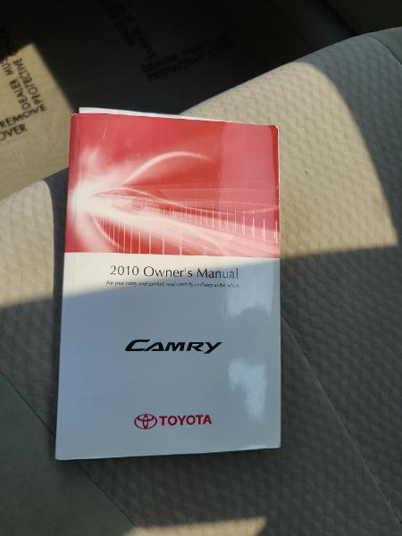 Toyota Camry LE 2010