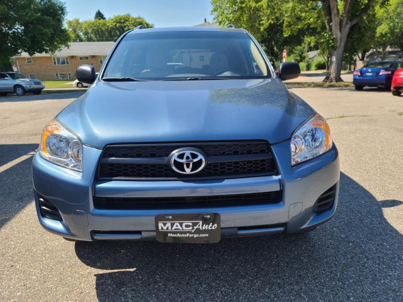 Toyota RAV4 AWD 4dr LE (Natl) 2011