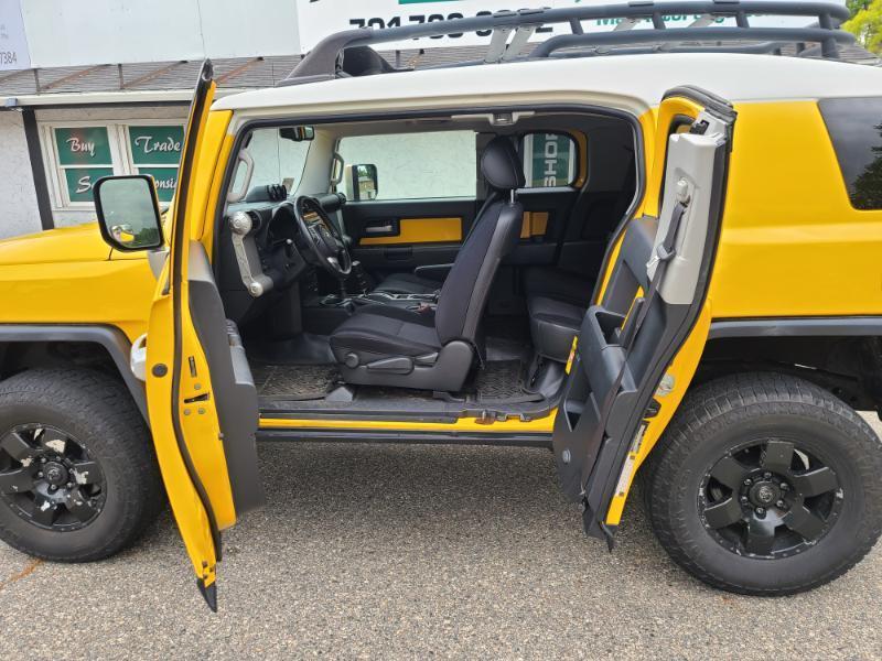 Toyota FJ Cruiser 4WD AT 2007