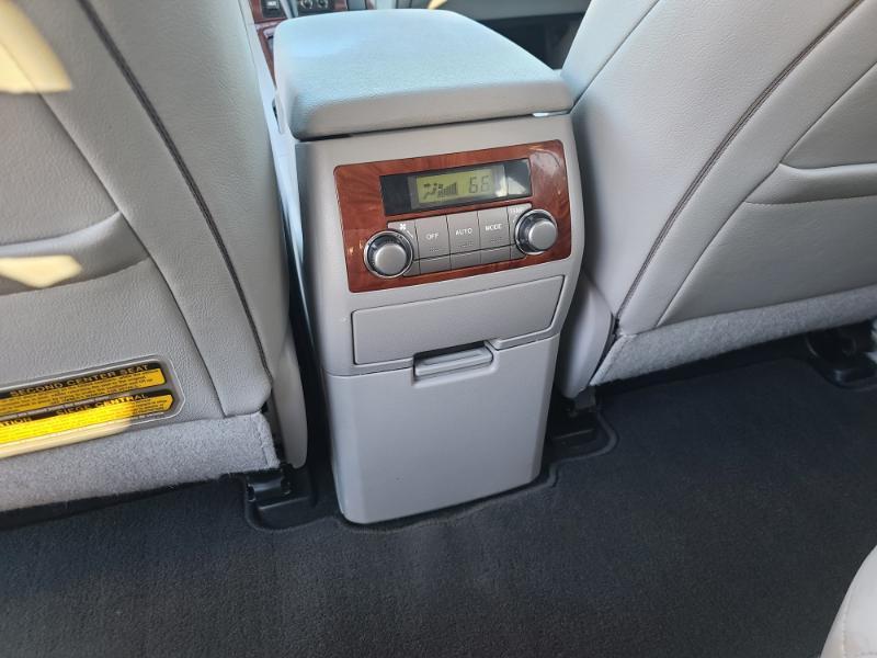 Toyota Highlander Limited 4WD 2012