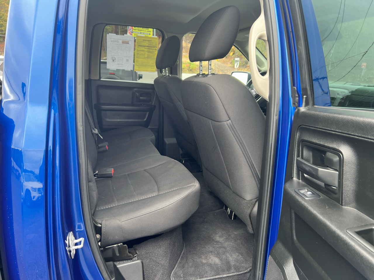 RAM 1500 Classic Tradesman Quad Cab 4WD 2019 RAM 1500 Classic Tradesman Quad Cab 4WD 2019