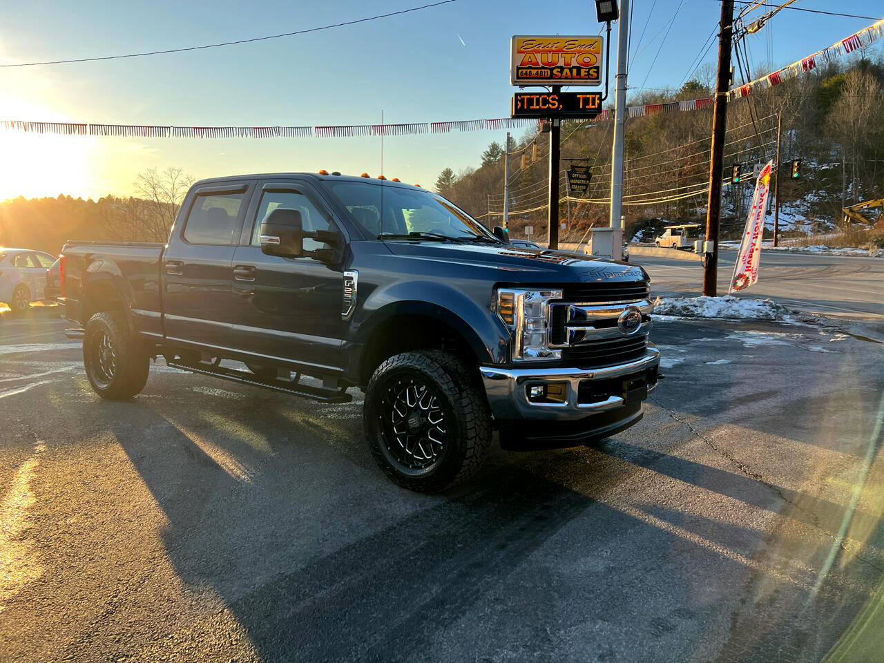 Ford F-250 SD XLT Crew Cab 4WD 2018