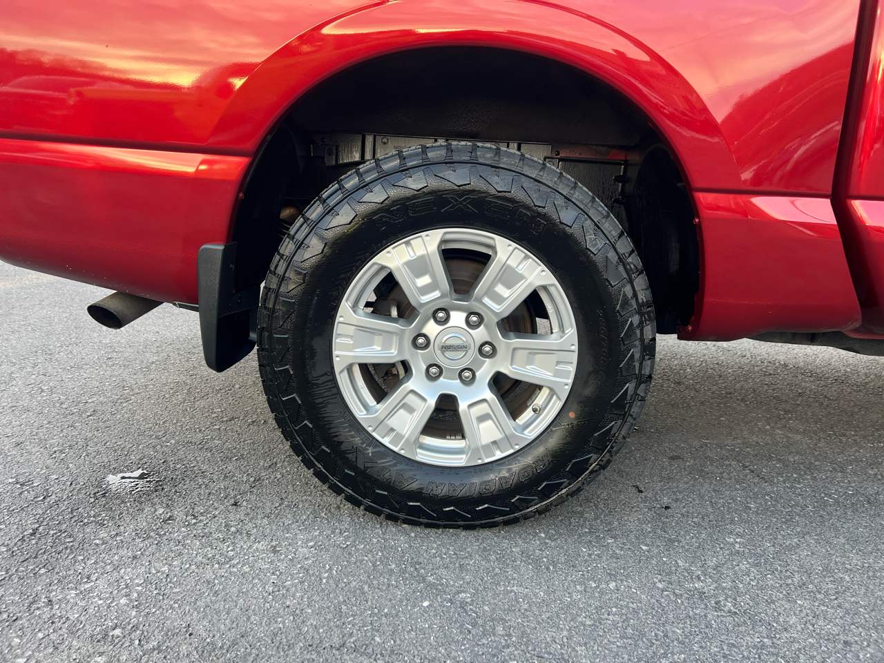 Nissan Titan 4WD Crew Cab SWB SV 2019