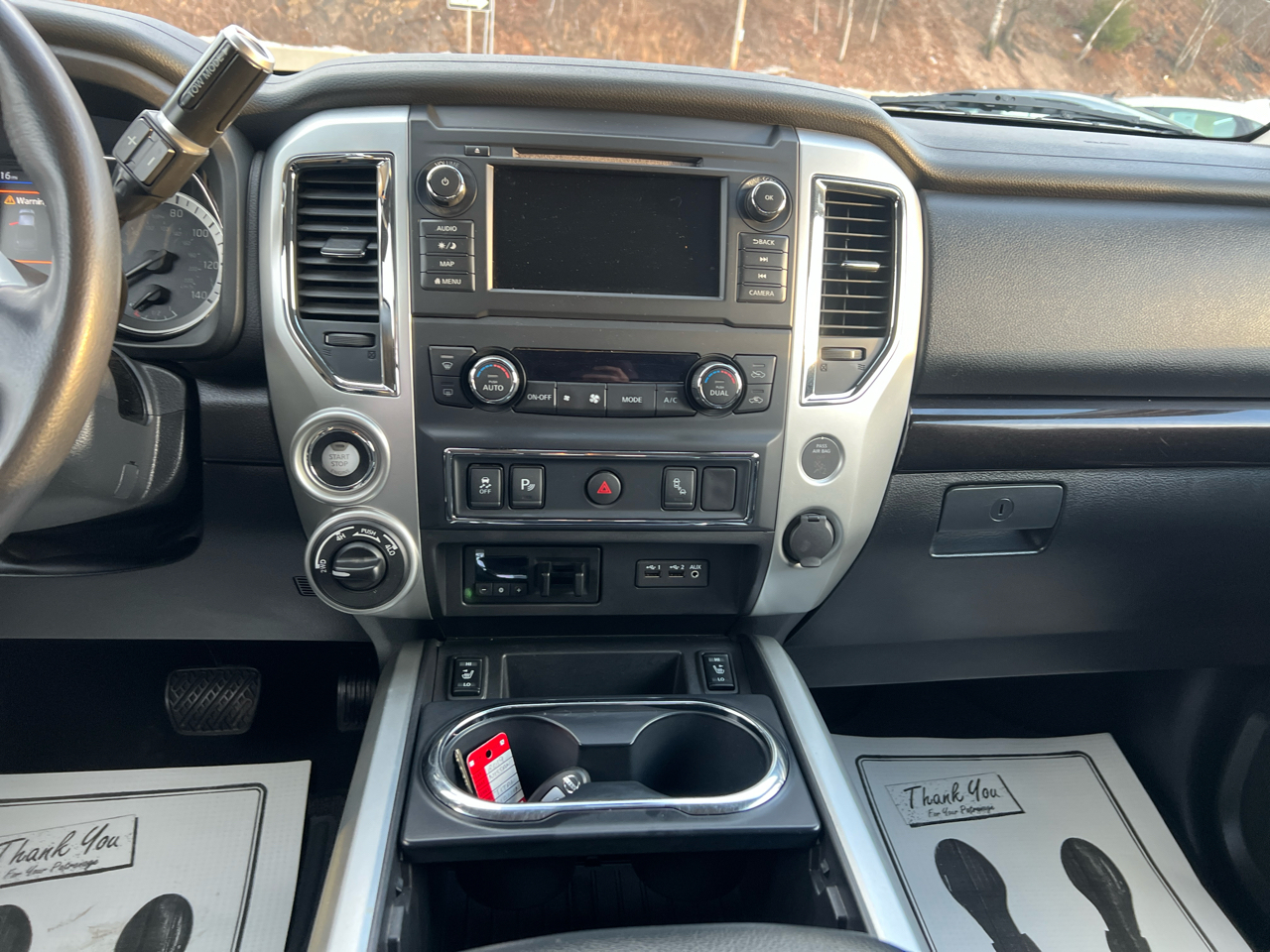 Nissan Titan 4WD Crew Cab SWB SV 2019
