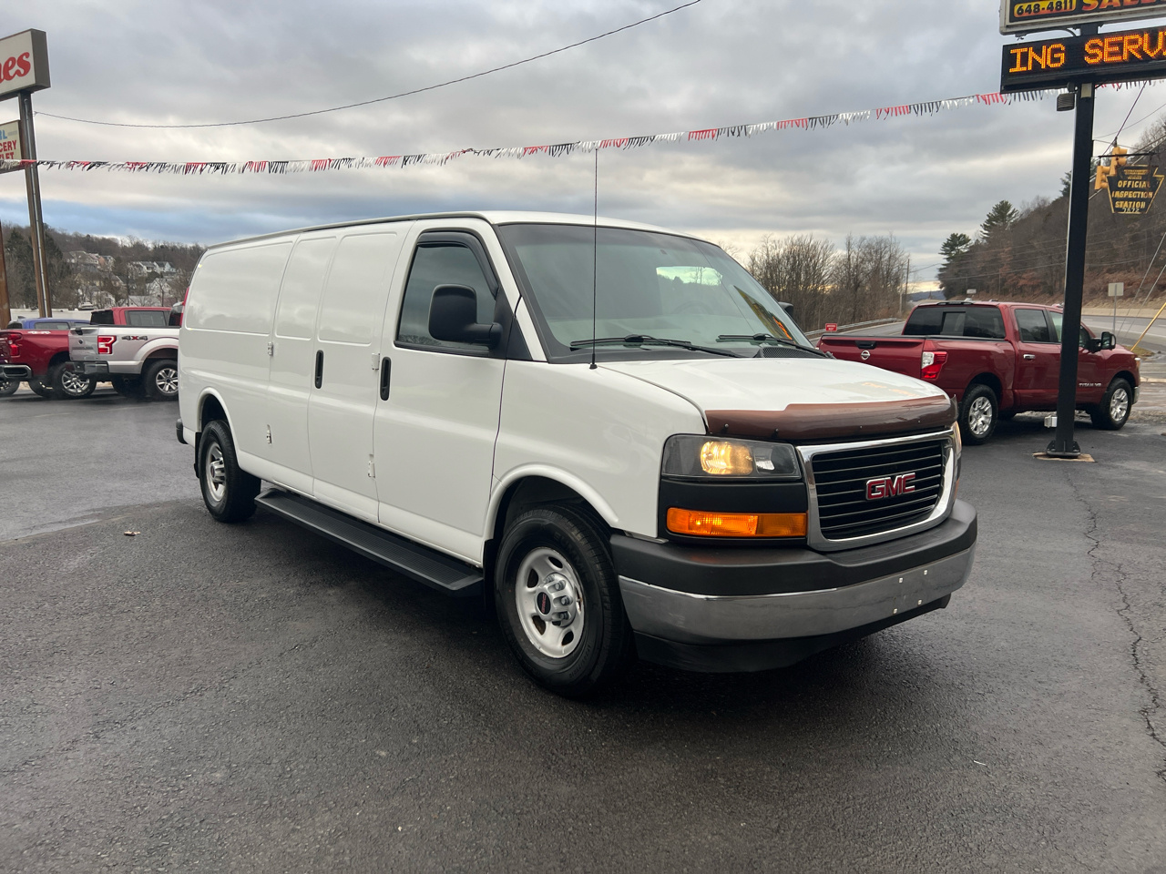 GMC Savana G2500 Extended Cargo 2017