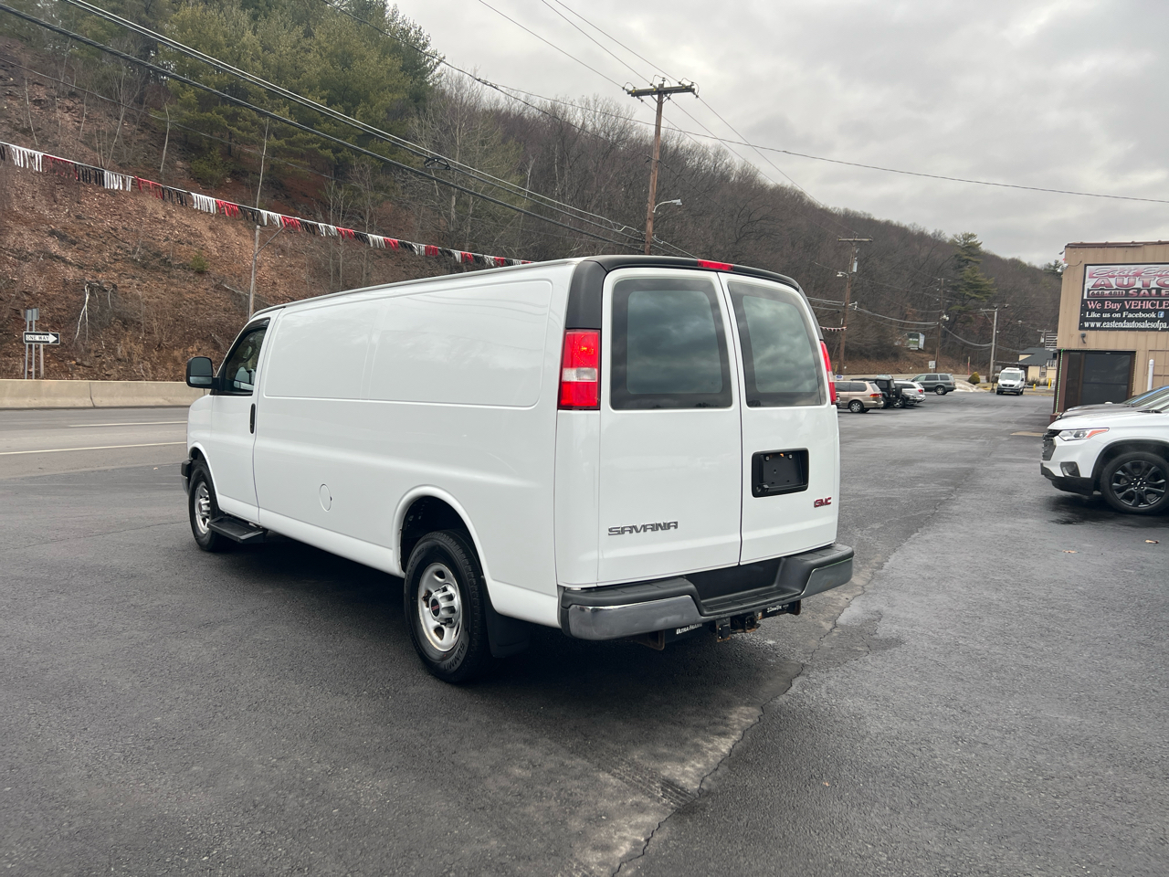 GMC Savana G2500 Extended Cargo 2017