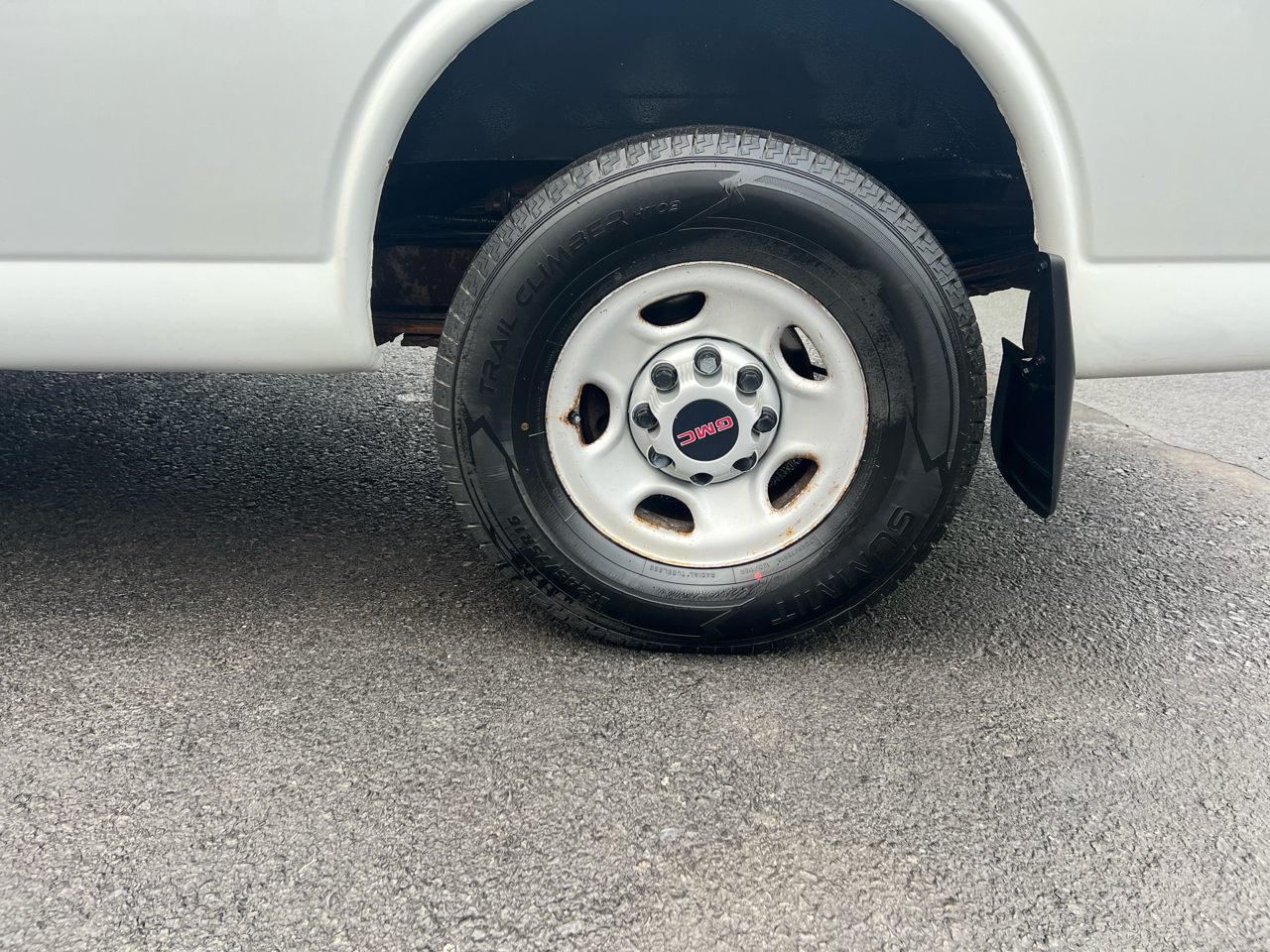 GMC Savana G2500 Extended Cargo 2017