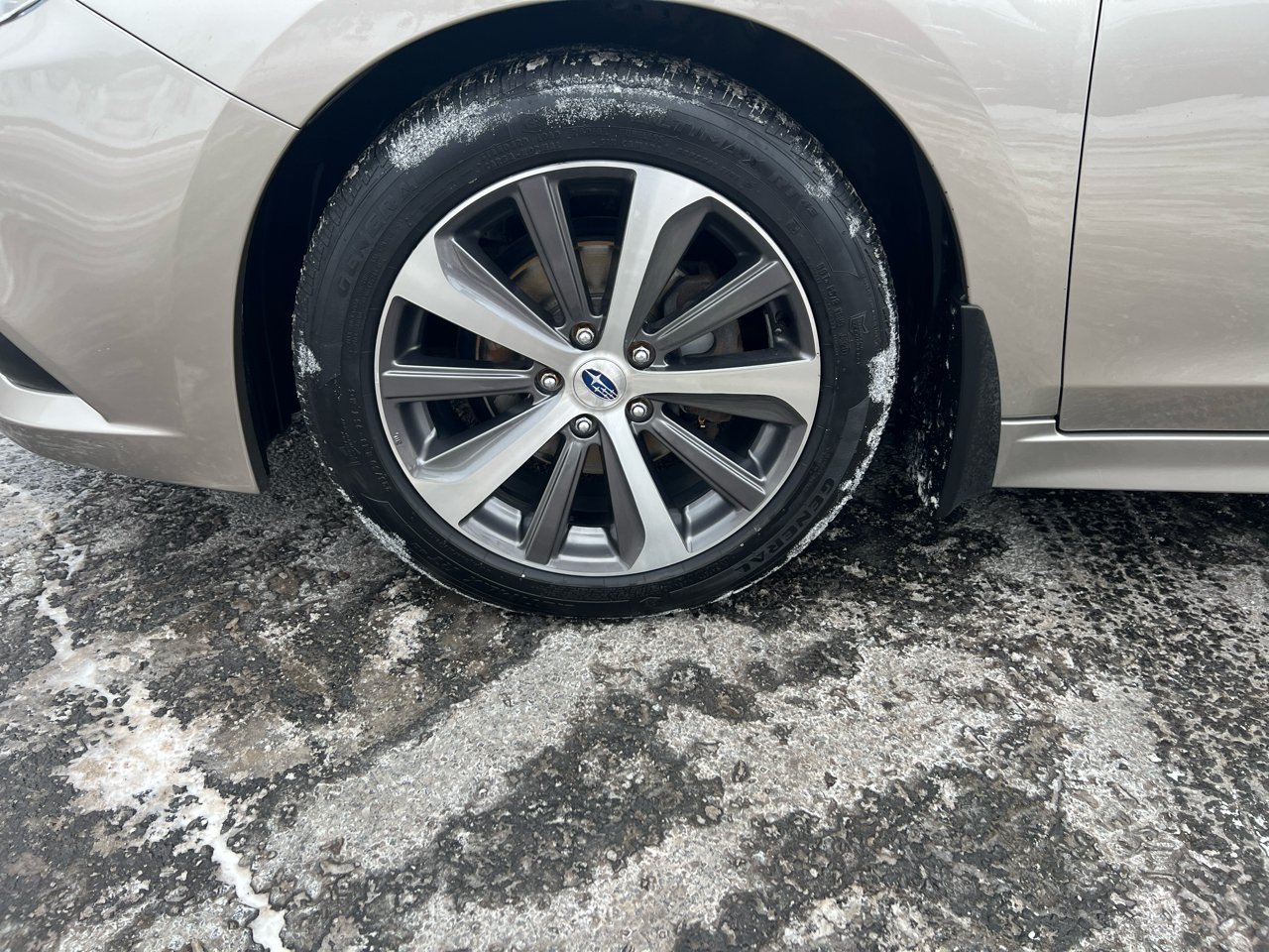 Subaru Legacy 2.5i Limited 2015