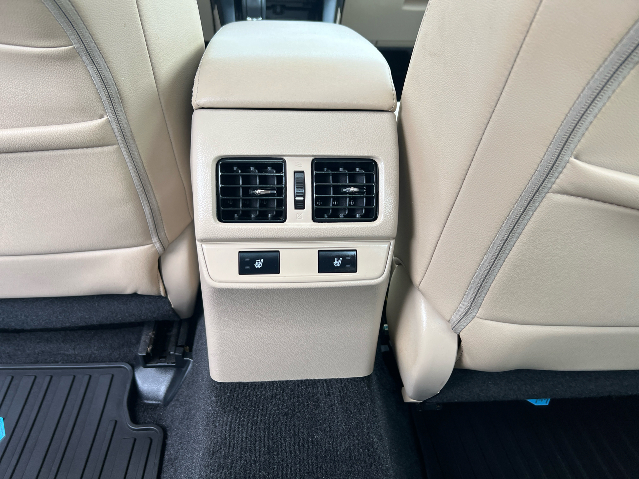 Subaru Legacy 2.5i Limited 2015