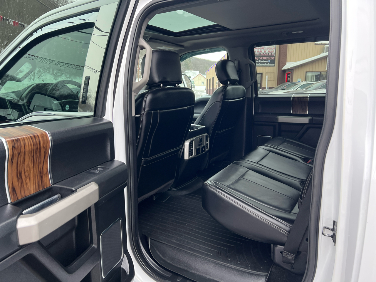 Ford F-150 Lariat SuperCrew 6.5-ft Box 4WD 2018