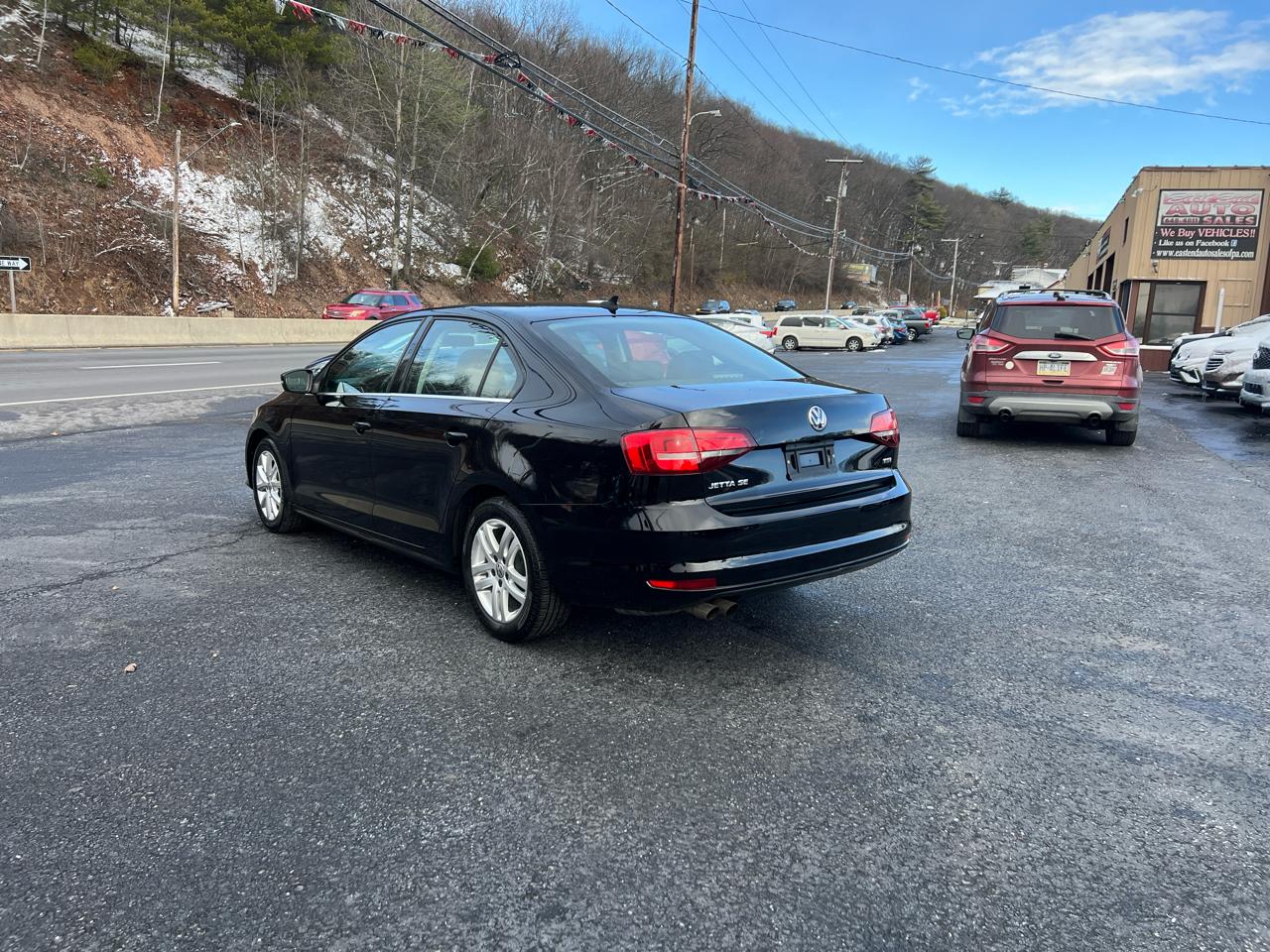 Volkswagen Jetta 1.4T SE 6A 2017