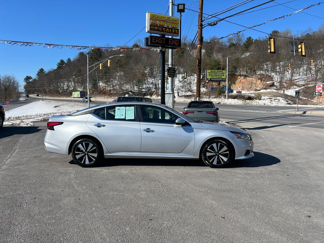 Nissan Altima 2.5 SV 2022