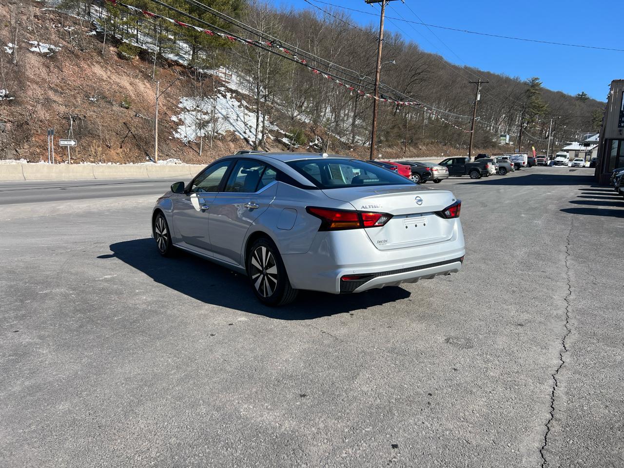 Nissan Altima 2.5 SV 2022