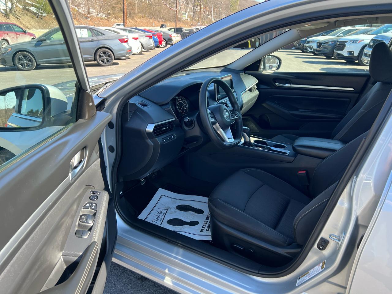 Nissan Altima 2.5 SV 2022