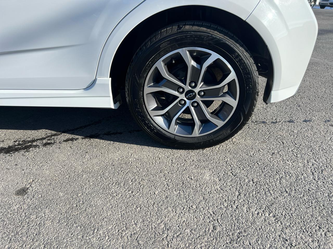 Chevrolet Sonic LT Auto 5-Door 2020