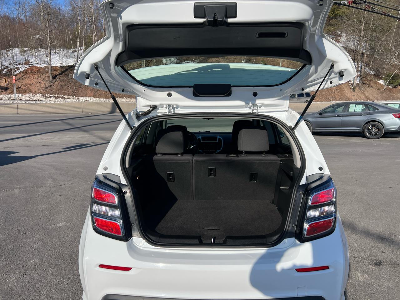 Chevrolet Sonic LT Auto 5-Door 2020