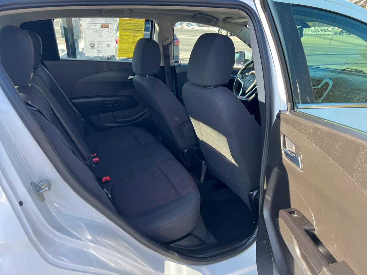 Chevrolet Sonic LT Auto 5-Door 2020