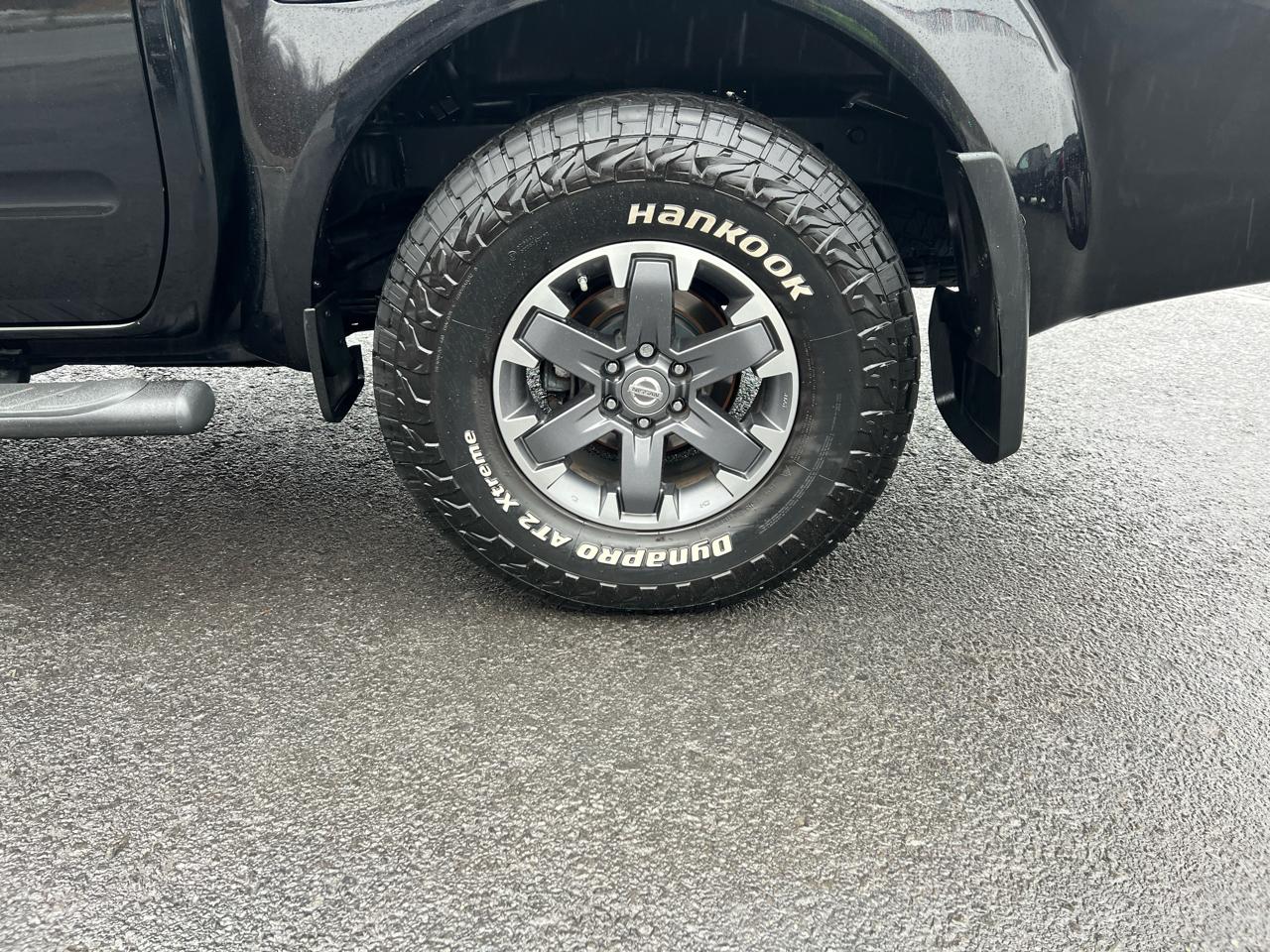 Nissan Frontier PRO-4X Crew Cab 4WD at 2019