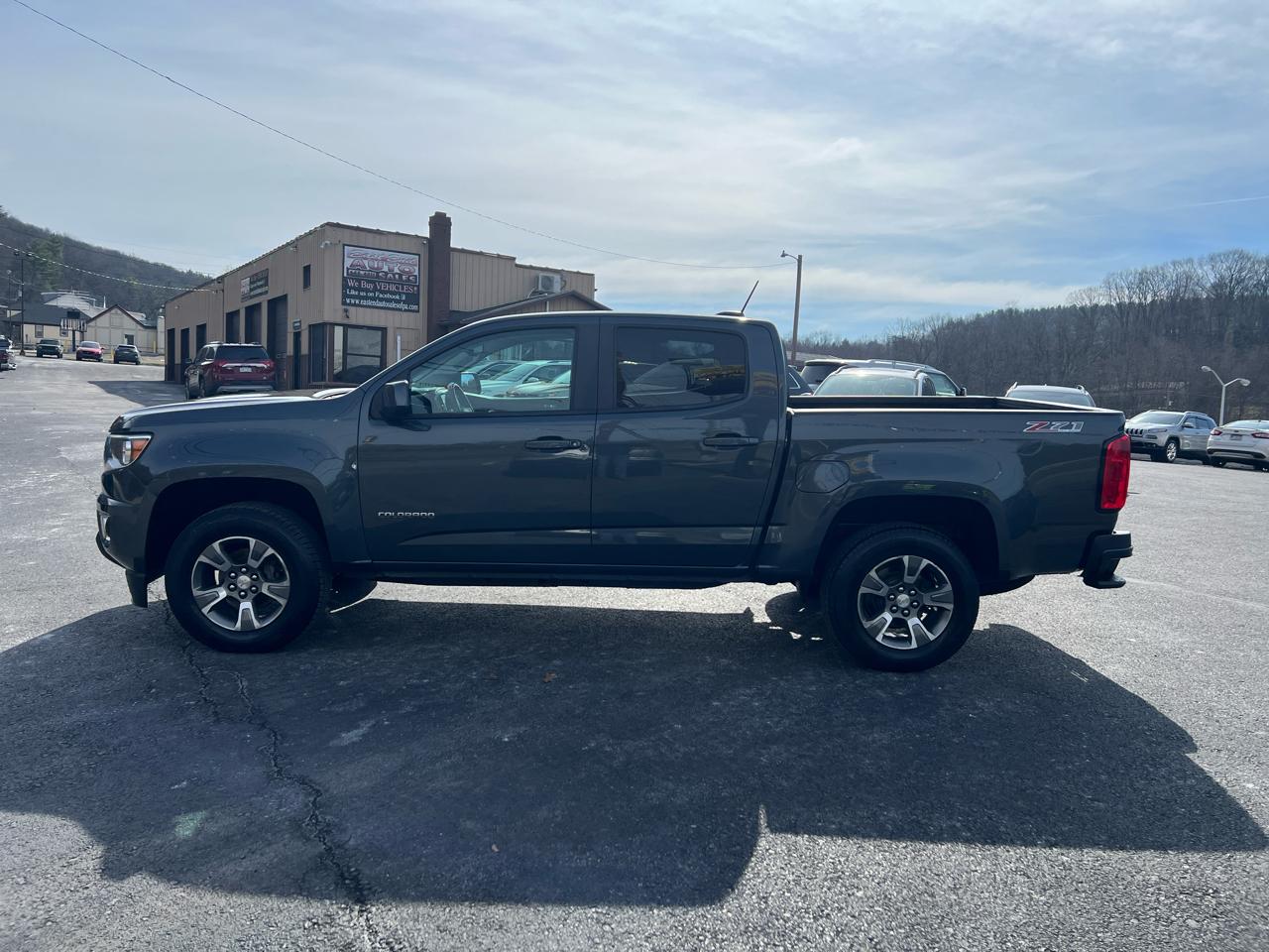 Chevrolet Colorado Z71 Crew Cab 4WD Long Box 2017