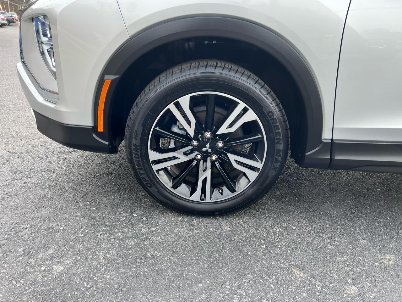 Mitsubishi Eclipse Cross SE AWD 2024