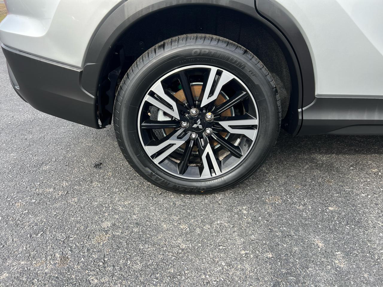 Mitsubishi Eclipse Cross SE AWD 2024