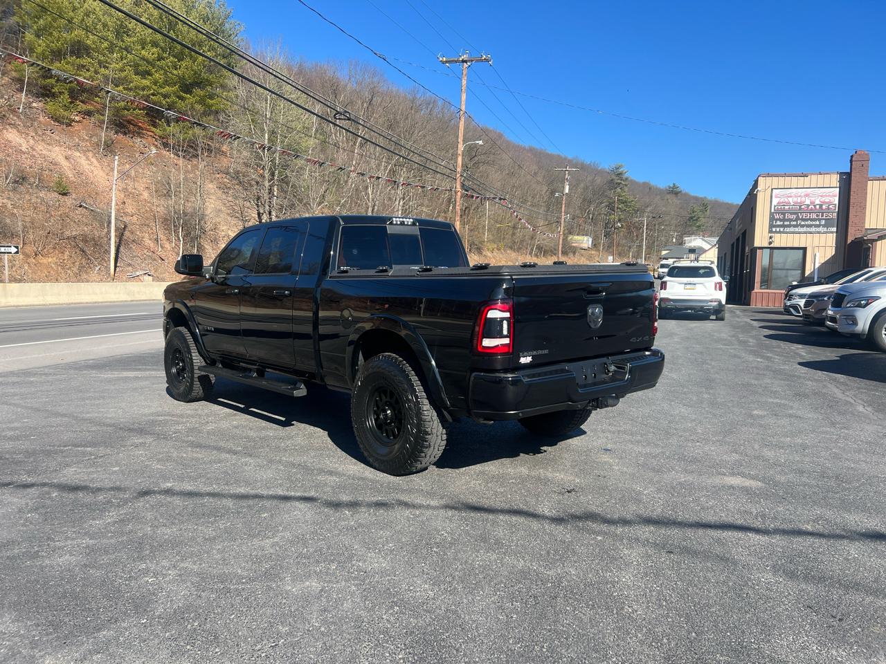 RAM 2500 Laramie Mega Cab 4WD 2020