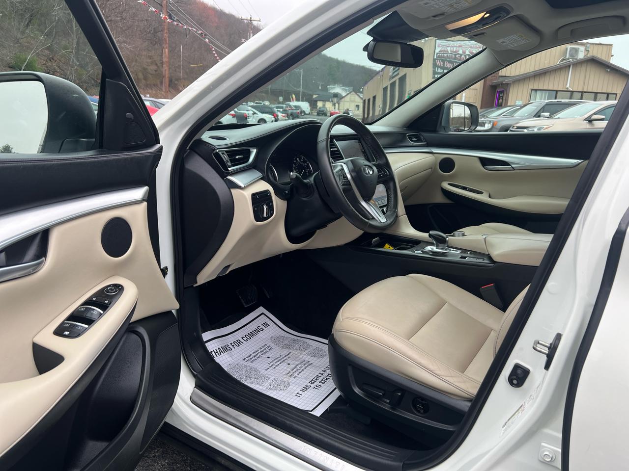 Infiniti QX50 LUXE AWD 2020