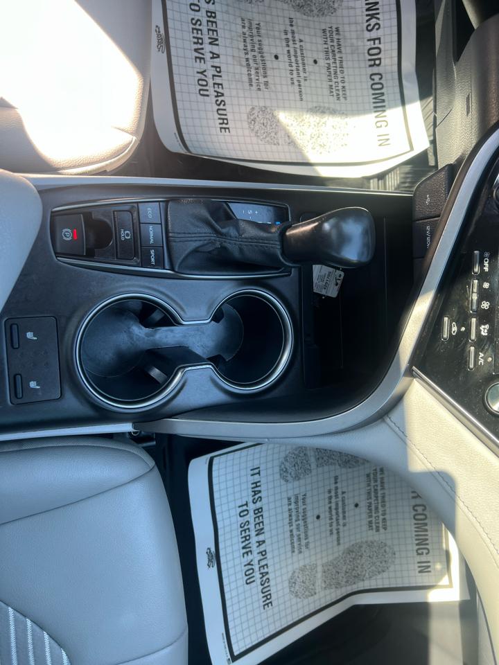 Toyota Camry XSE AWD 2022