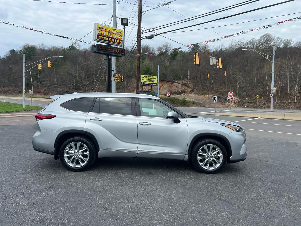 Toyota Highlander Limited AWD V6 2020