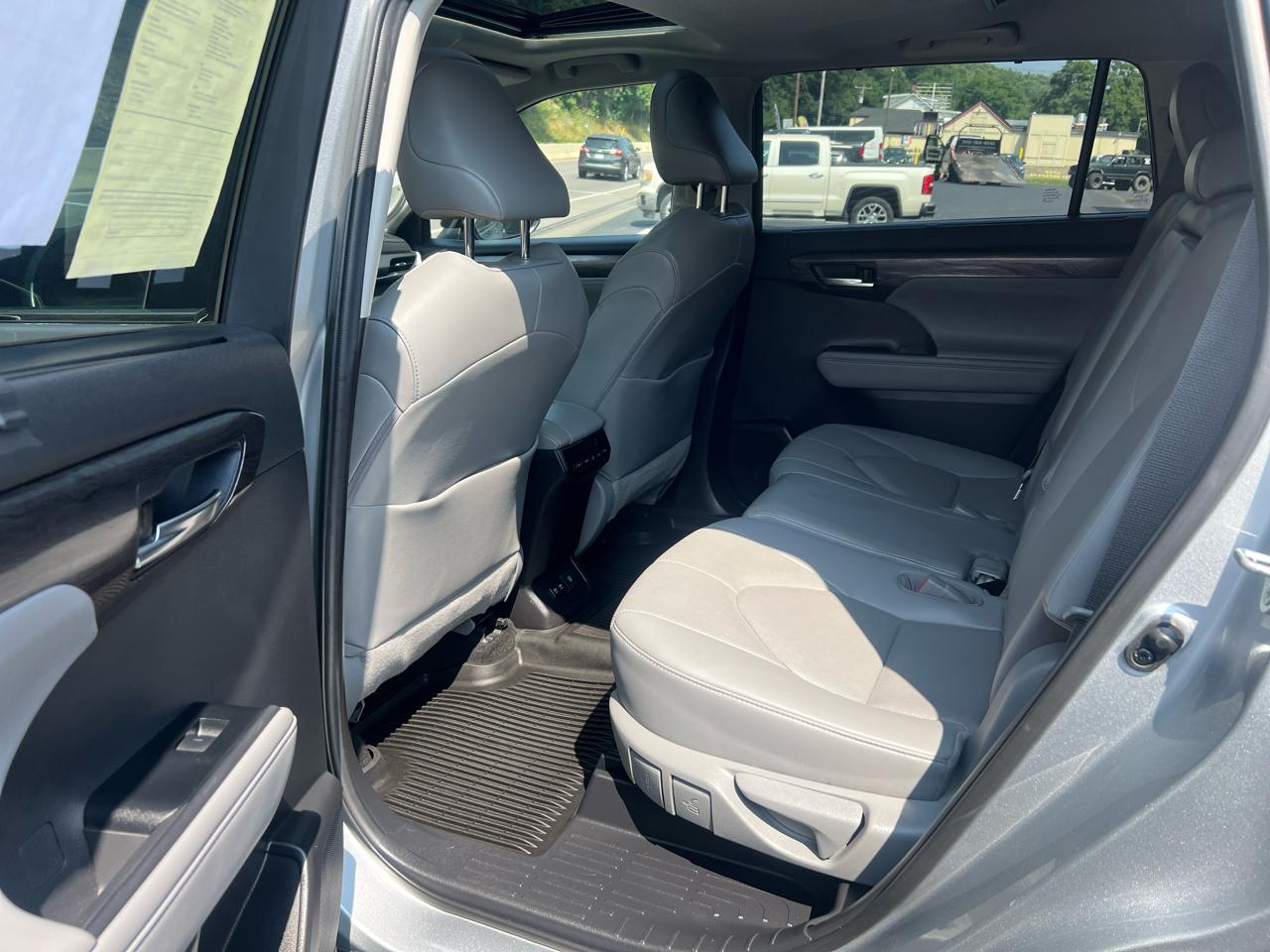 Toyota Highlander Limited AWD V6 2020