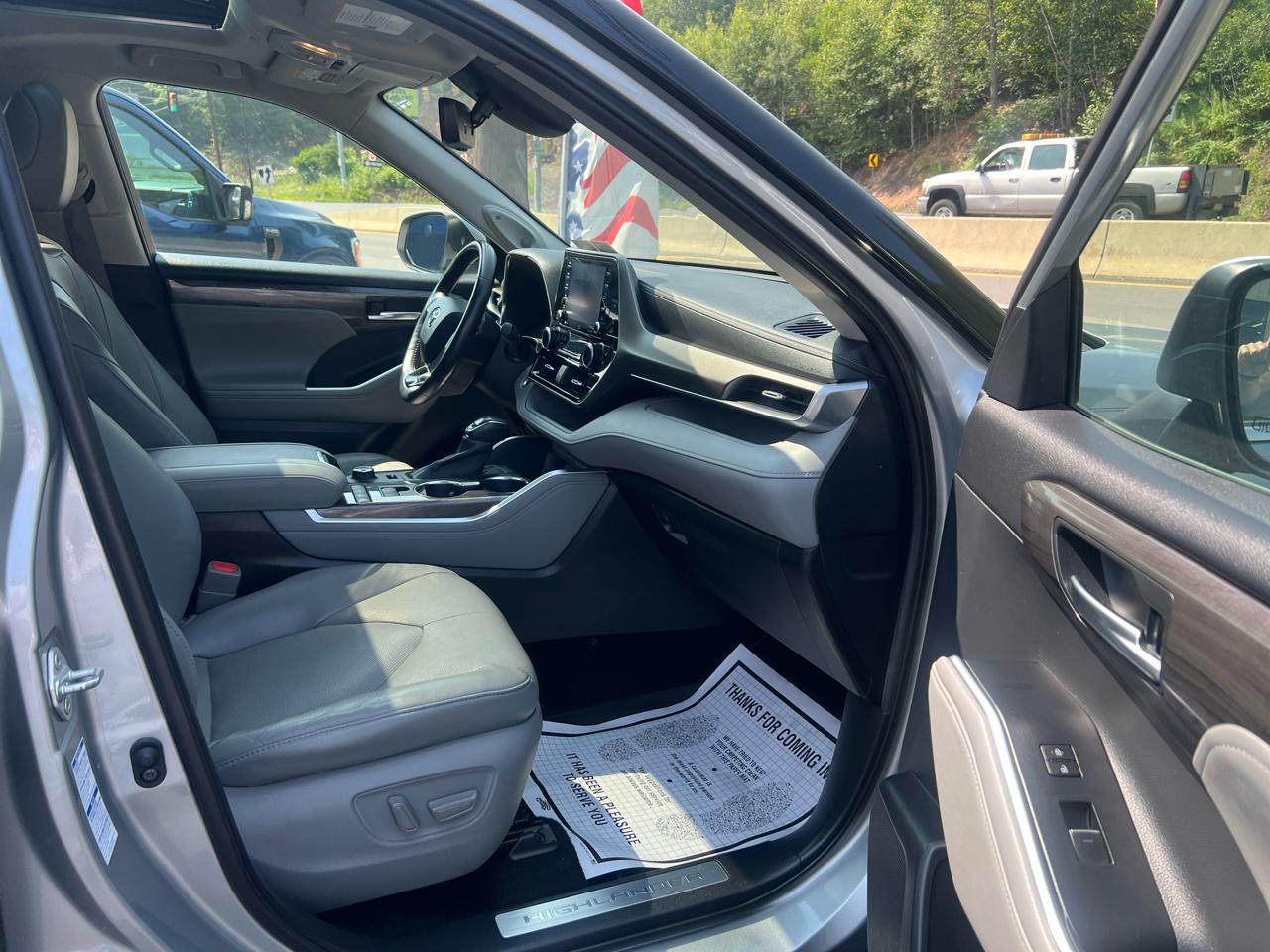 Toyota Highlander Limited AWD V6 2020