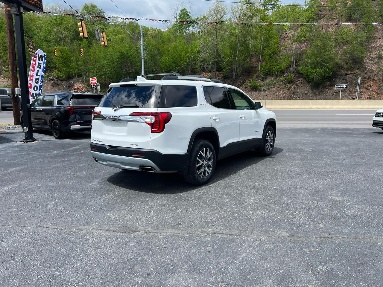 GMC Acadia SLT AWD 2023